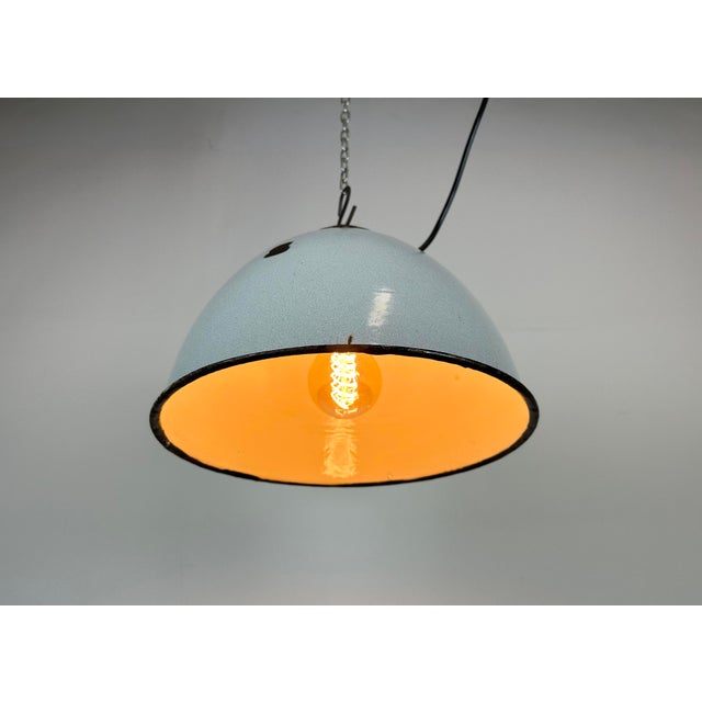 Industrial Grey Enamel Factory Lamp with Cast Iron Top, 1960s For Sale - Image 10 of 17