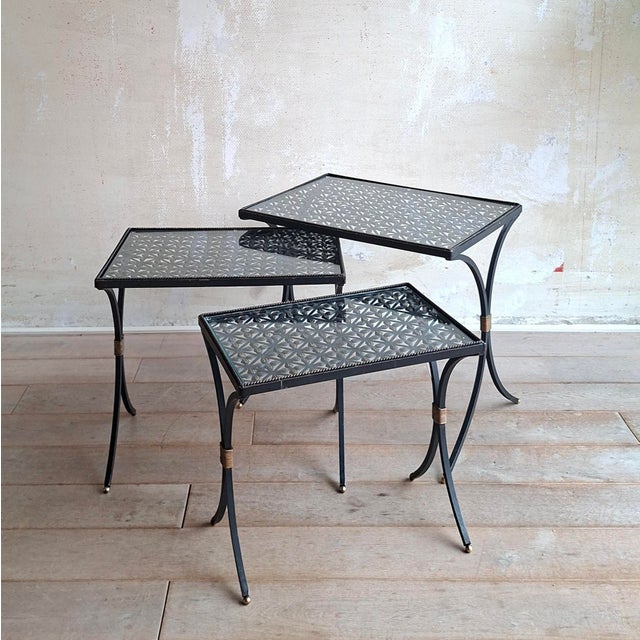 1950s Black Wrought Iron Side Tables with Gilt Accents, 1950s, Set of 3 For Sale - Image 5 of 11