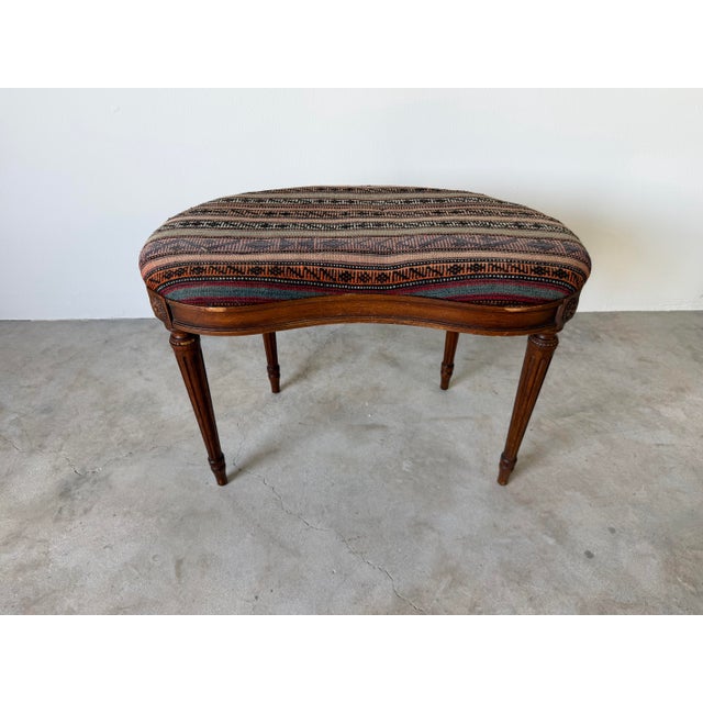 French Provincial Vintage French Provincial Louis XVI-Style Kidney-Shaped Upholstered Vanity Stool Bench For Sale - Image 3 of 13