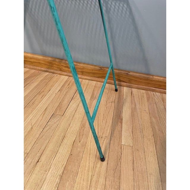 1960s 1960s One Woodard Attributed Wrought Iron Garden Outdoor End Table MCM Patio For Sale - Image 5 of 8