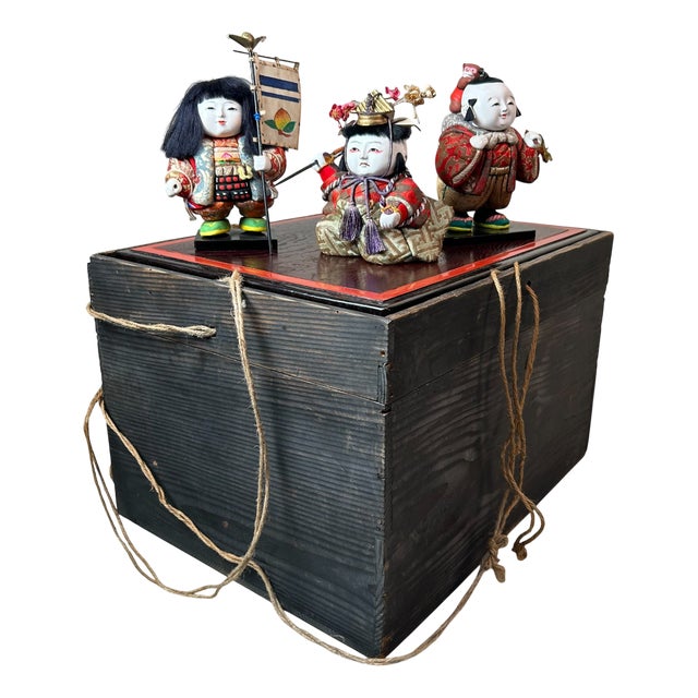 Japanese Palace Figurines, 1960s, Set of 3 For Sale