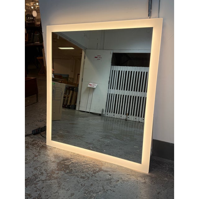 Contemporary Robern Vitality Led Mirror + Defogger For Sale - Image 3 of 12