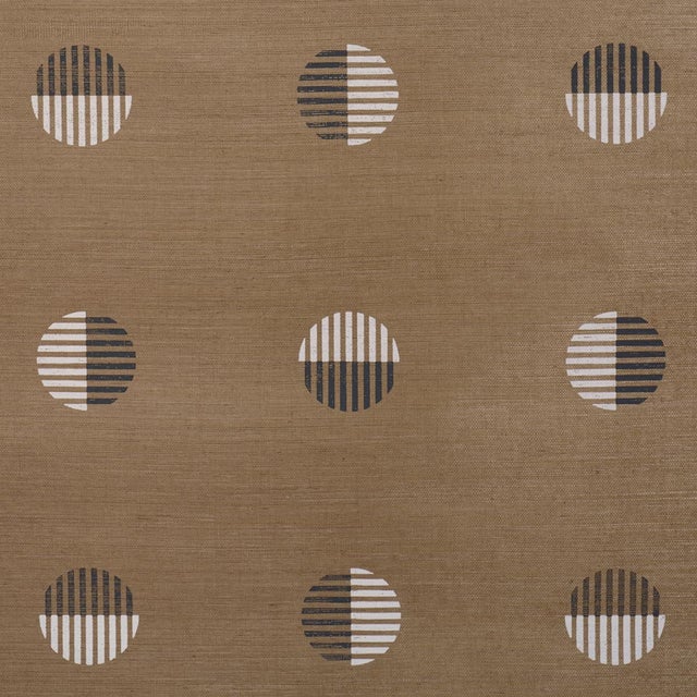 Schumacher Ando Hand Blocked Sisal Wallcovering In Ivory & Charcoal On Natural For Sale