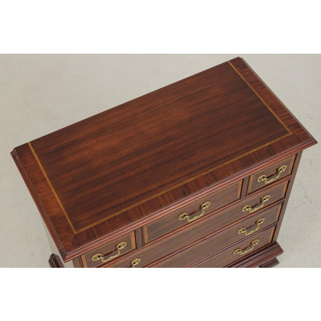 Brown Pair of Councill Craftsmen Mahogany Nightstands Bachelors Chests For Sale - Image 8 of 13