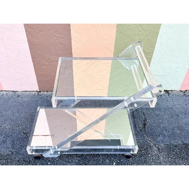 Plastic 1960s Mid-Century Modern Mirrored Lucite Bar Cart For Sale - Image 7 of 12