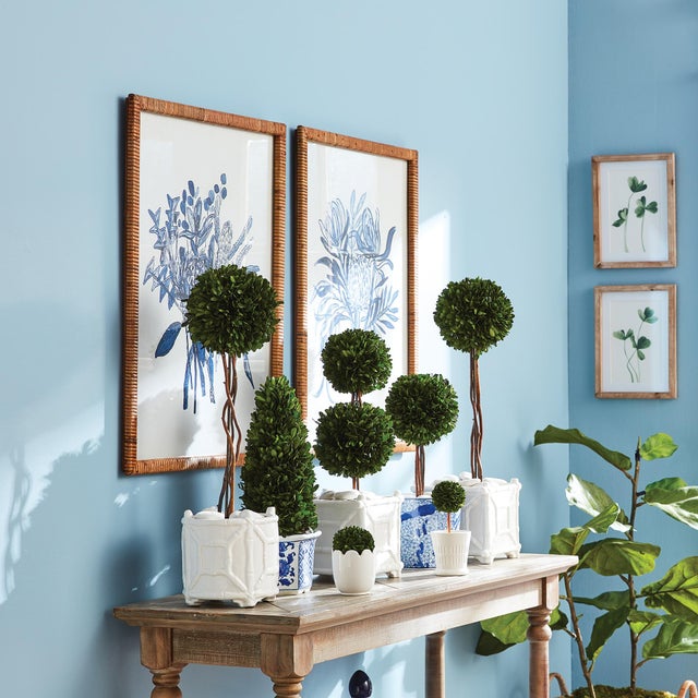 Kenneth Ludwig Chicago Banksia Bouquet Prints, Set Of 2 For Sale - Image 4 of 5