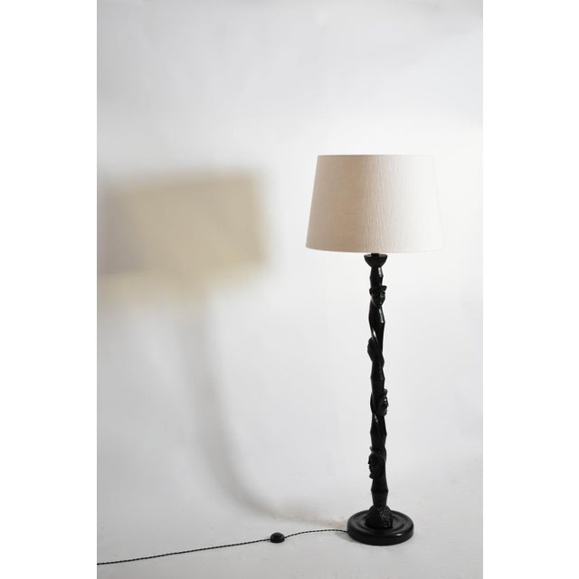 Africanist Ebonised Wood Floor Lamp, 1970s For Sale - Image 3 of 6