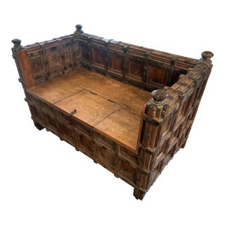 Oak Paneled Closed Bench, Attributed to Northern Europe, Late 17th Century For Sale