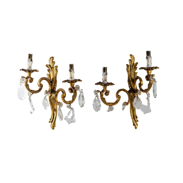 Enhance the elegance and sophistication of your living space with this exquisite Pair of Louis XV Style Rococo Gilt Brass...