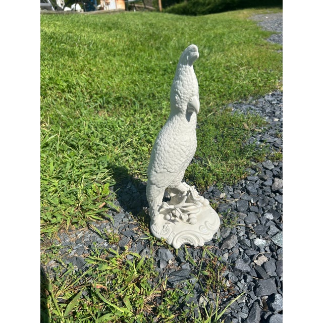 Beautiful vintage white ceramic cockatoo figurine featuring detailed feathered texture and a prominent upright crest. CT