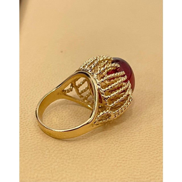 7 Carat Oval Cut Cabochon Pink Tourmaline 14 Karat Yellow Gold Ring For Sale - Image 18 of 18