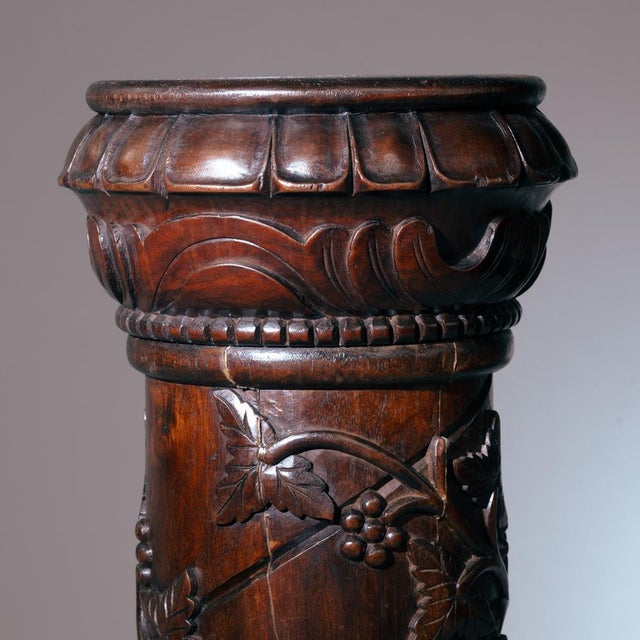 1950s Wooden Pedestals Column with Hand-Carved Grapevine Motif, France, 1950s, Set of 2 For Sale - Image 5 of 14