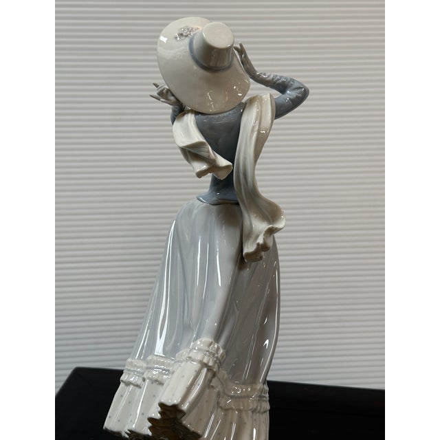 Lladró Spring Breeze Porcelain Figurine, Signed For Sale - Image 9 of 12