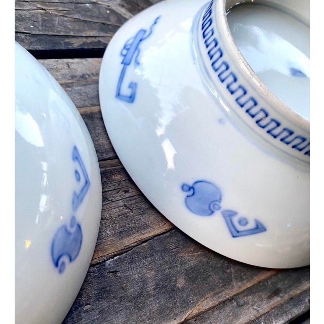 Pair of Antique Japanese Hirado Style Porcelain Pedestal Bowls With Karashishi Lions For Sale - Image 12 of 14