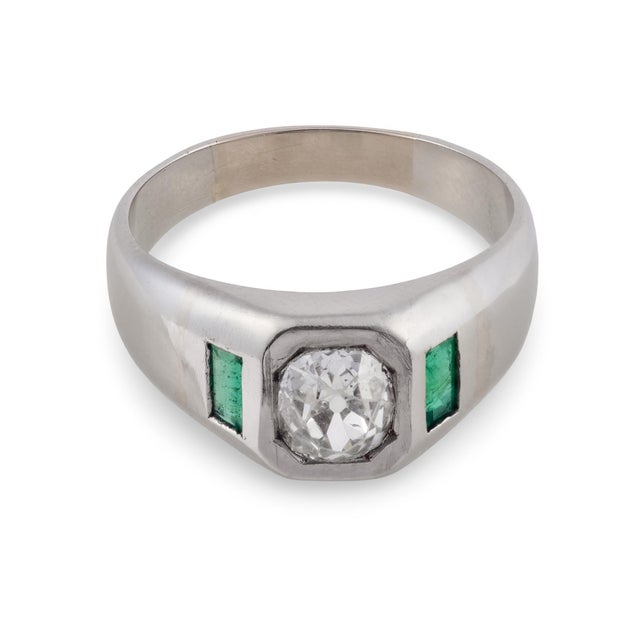 Art Deco 1930s Art Deco Old Mine Cut Diamond Emerald Platinum Ring, Size 5.5 For Sale - Image 3 of 5