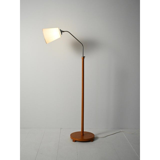 Mid-Century Scandinavian Floor Lamp in Oak and Metal, 1960s For Sale - Image 4 of 11