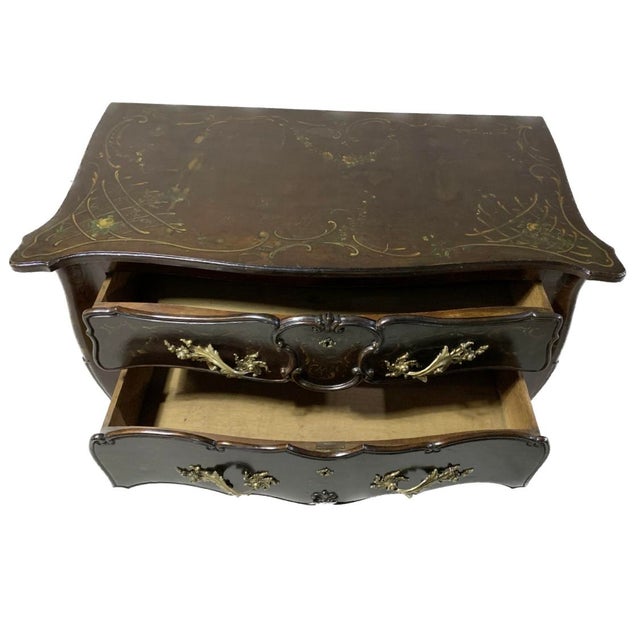 Wood Late 19th Century French Painted Serpentine Commode For Sale - Image 7 of 9