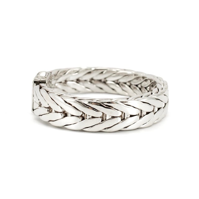 Modern Men’s John Hardy 925 Sterling Silver Wide Modern Link Bracelet For Sale - Image 3 of 8