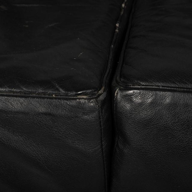 Animal Skin Vintage Sofa by Le Corbusier, 1980s For Sale - Image 7 of 10