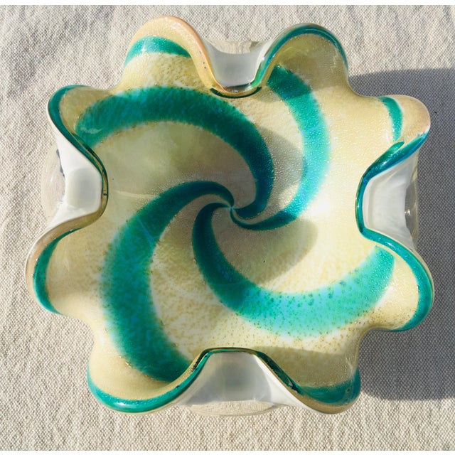 Vintage Alfredo Boggini Marano Green and White Swirled Italian Art Glass Bowl. For Sale - Image 11 of 11