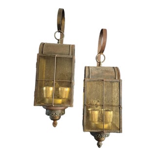 Mid 20th Century Mid-Century Modern Colonial Style Brass Carriage House Wall Lanterns - A Pair For Sale