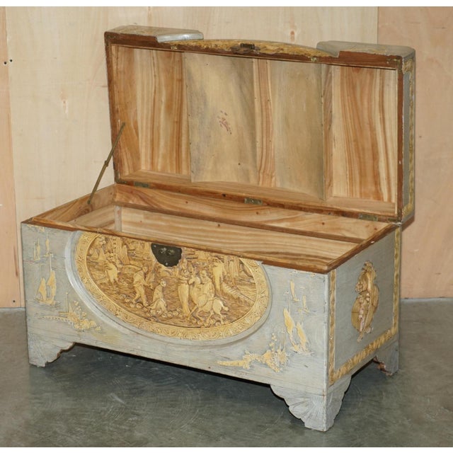 Antique Chinese Export Heavily Carved Camphor Wood Linen Toy Chest, 1920s For Sale - Image 15 of 18