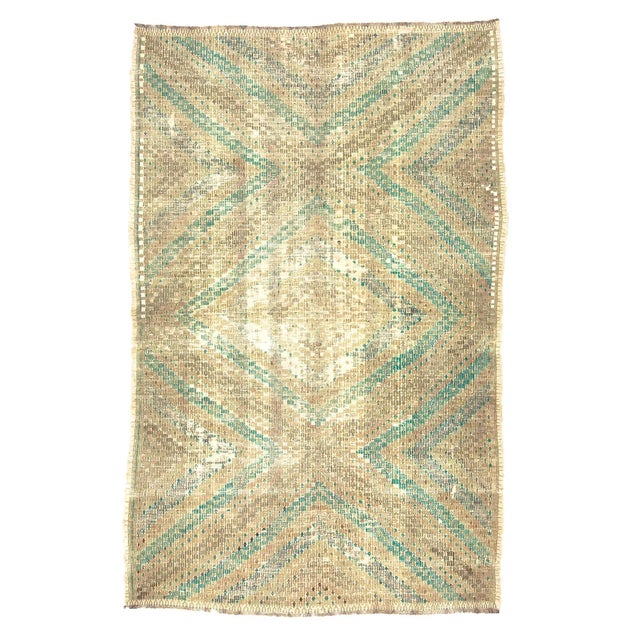 1960s Vintage Embroidered Washed Out Cotton Kilim- 4′10″ × 7′5″ For Sale In Los Angeles - Image 6 of 6