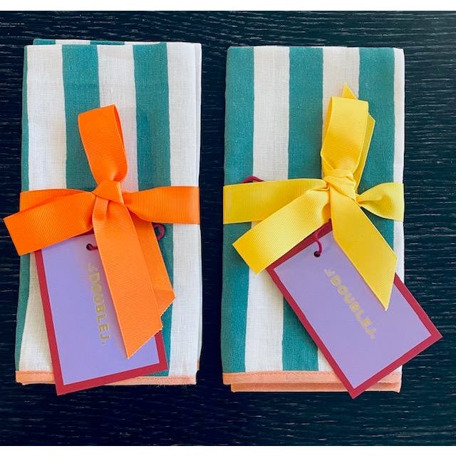 Contemporary Brand New La DoubleJ Riviera Green Italian Linen Napkins, Set of 2, Made in Italy For Sale - Image 3 of 5