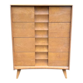 Vintage Heywood-Wakefield M572 Highboy Dresser From the Trophy Suite For Sale