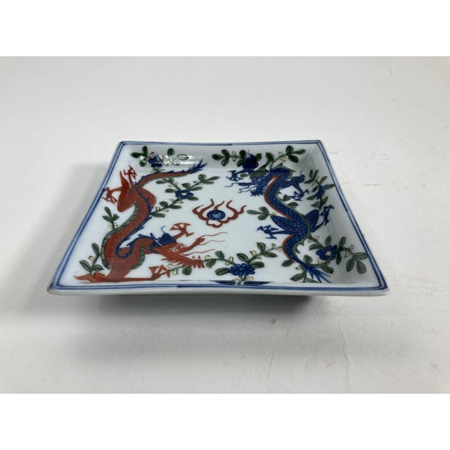 Vintage Chinese Porcelain Wucai Blue and Red Dragons Dish Catchall For Sale In Palm Springs - Image 6 of 14