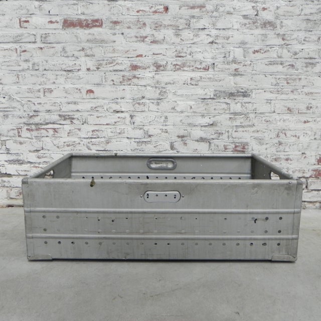 Vintage Industrial Aluminum Trunk, 1960s For Sale - Image 6 of 18