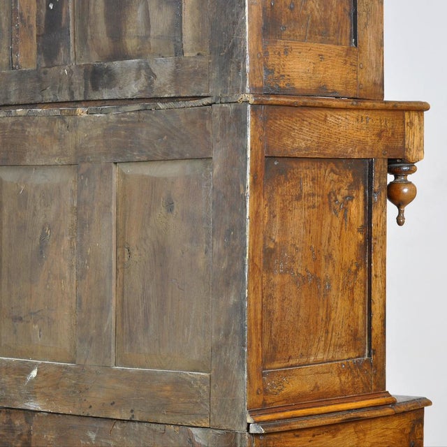 Antique Tridarn Cabinet in Oak, 1710 For Sale - Image 12 of 18