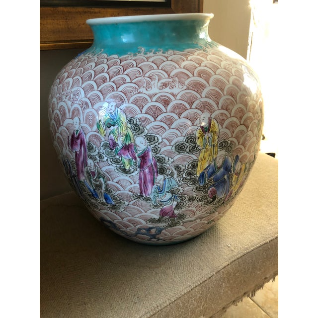 Antique Chinese Jiaqing Mark and Period Rose Vases - a Pair For Sale - Image 10 of 13