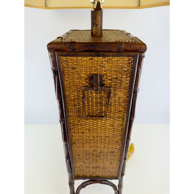 Wood Vintage British Colonial Bamboo & Woven Rattan Table Lamp For Sale - Image 7 of 13