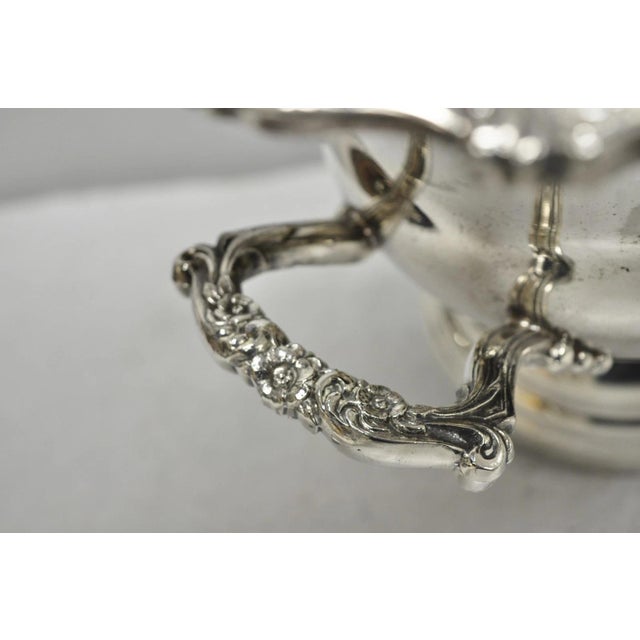 Mid 20th Century Vintage Oneida Silver Plated Trophy Cup Urn Champagne Chiller Bar Ice Bucket For Sale - Image 5 of 16