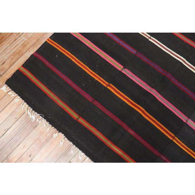 Mid-Century Modern Vintage Stripe Turkish Kilim - 5' x 9'2" For Sale - Image 3 of 6