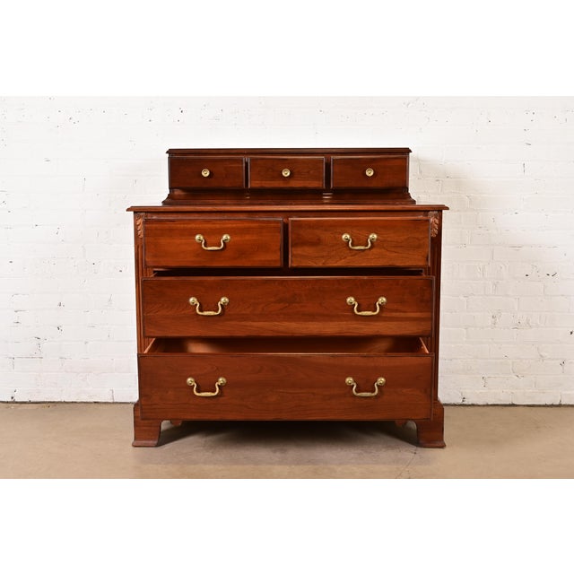 Late 20th Century Ethan Allen Georgian Solid Cherry Wood Dresser or Chest of Drawers For Sale - Image 5 of 17