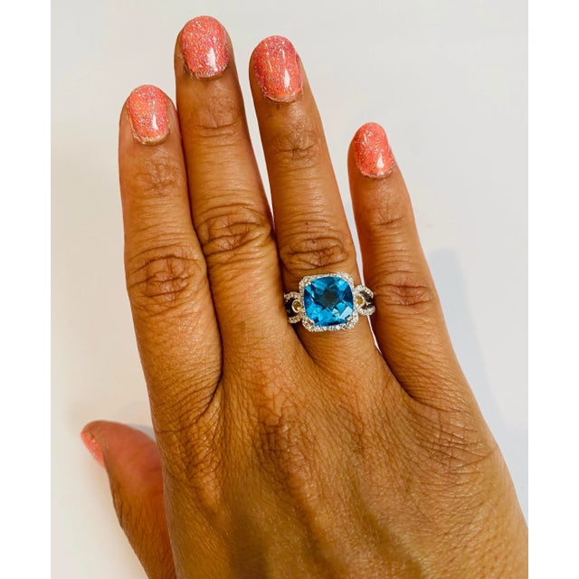 4.61 Carat Blue Topaz Sapphire Diamond White Gold Cocktail Ring For Sale In Los Angeles - Image 6 of 8
