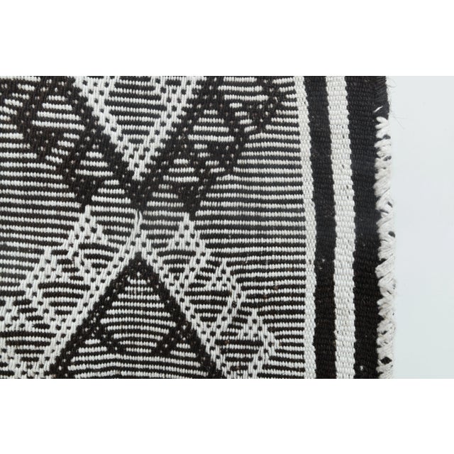 1970s Vintage Turkish Handmade Wool Cotton Gray Kilim Runner Rug For Sale - Image 9 of 11