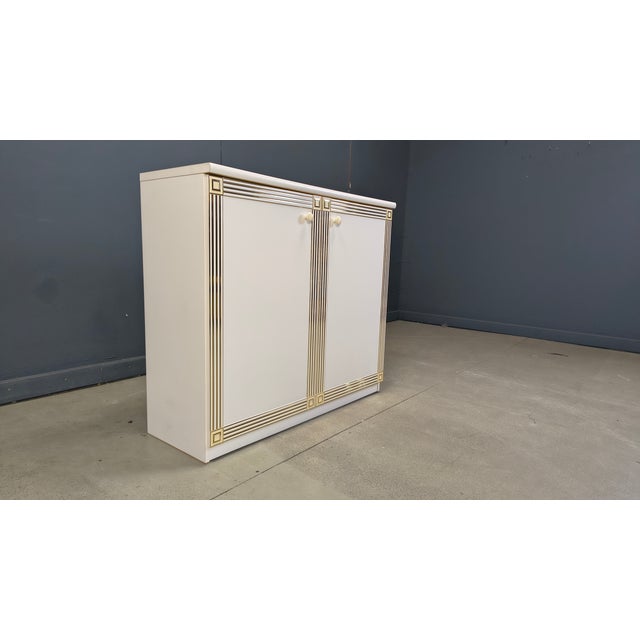 Hollywood Regency Cabinet, 1980s For Sale - Image 4 of 15