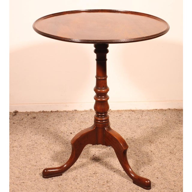 English Tripod Table in Mahogany, 1800s For Sale - Image 11 of 11