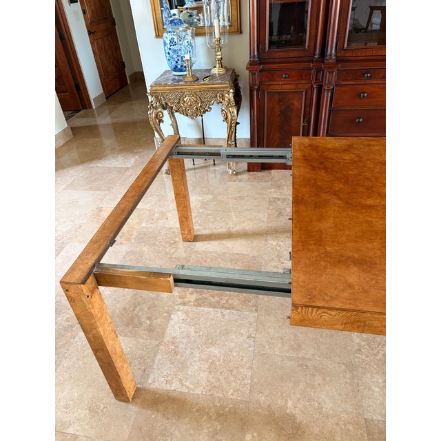 1970s John Widdicomb Mid-Century Modern Burl Wood Extension Dining Table. Refinished. For Sale - Image 10 of 11