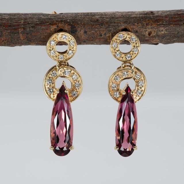 Modern 3.7Ct Rubellite Tourmaline Earrings With Natural Diamond Accents: Solid 14k Gold, A Pair For Sale - Image 3 of 7