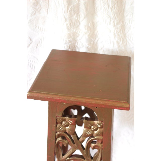 Early 20th Century Art Nouveau Gold Carved Wood Plant Stand From the Early 1900s For Sale - Image 5 of 8