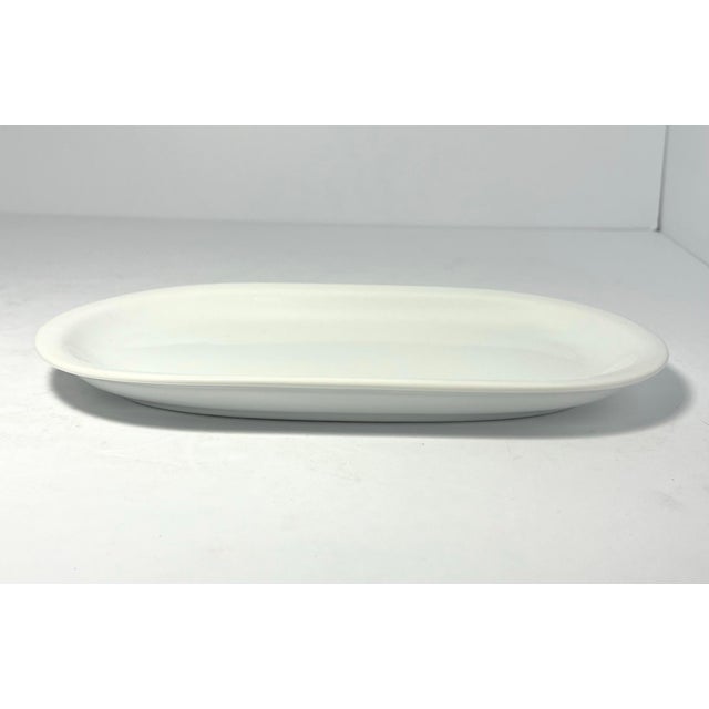 Crate & Barrel Contemporary Crate & Barrel Porcelain White Oval Oblong Appetizer Plates - Set of 6 For Sale - Image 4 of 5