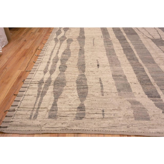 Textile Nazmiyal Collection Large Contemporary Area Rug For Sale - Image 7 of 7