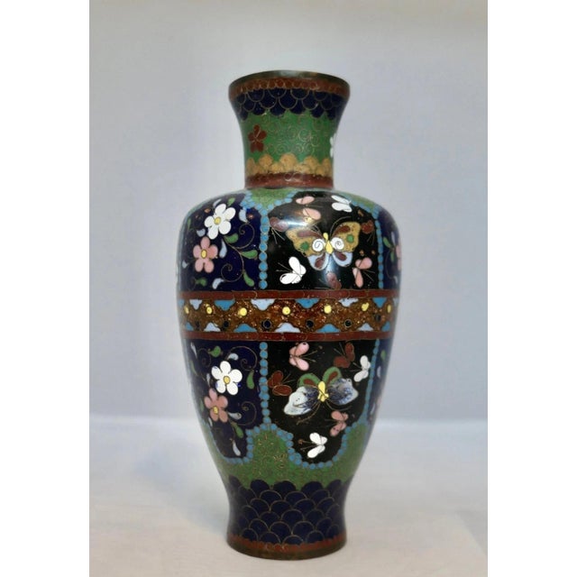 Early 20th Century Chinese Cloisonné' Vase For Sale - Image 4 of 7