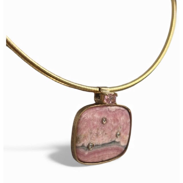 2020s Rhodochrosite Pendant With Pink Spinel, Diamonds & 14k Gold For Sale - Image 5 of 8