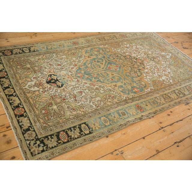 1930s Vintage Persian Sarouk Shield Medallion Wool Rug For Sale - Image 10 of 11