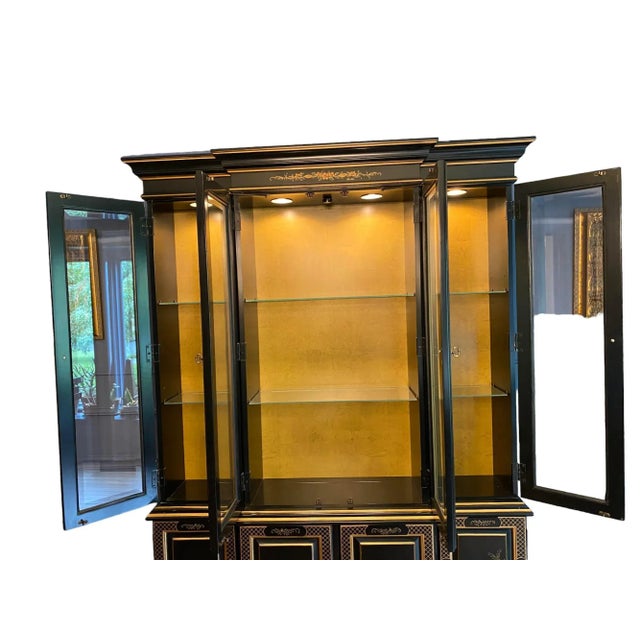 Ethan Allen Ethan Allen Hand Painted Black Chinoiserie Asian China Display Cabinet For Sale - Image 4 of 10